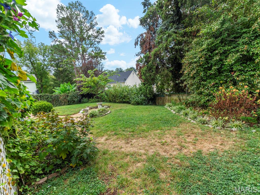 St Louis, Missouri 63128, United States, 3 Bedrooms Bedrooms, ,3 BathroomsBathrooms,Residential,Coming Soon,204851