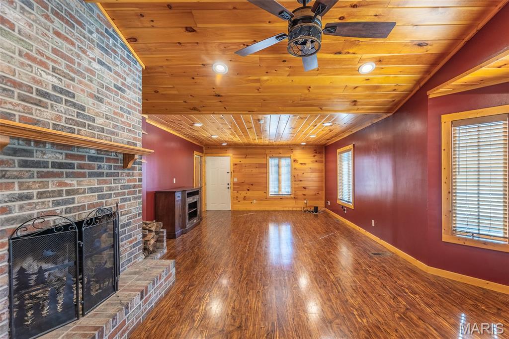 Lock Loma Sub - Residential