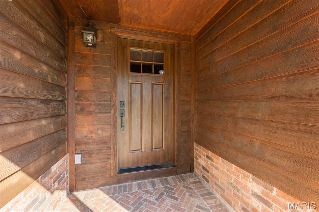 Lock Loma Sub - Residential