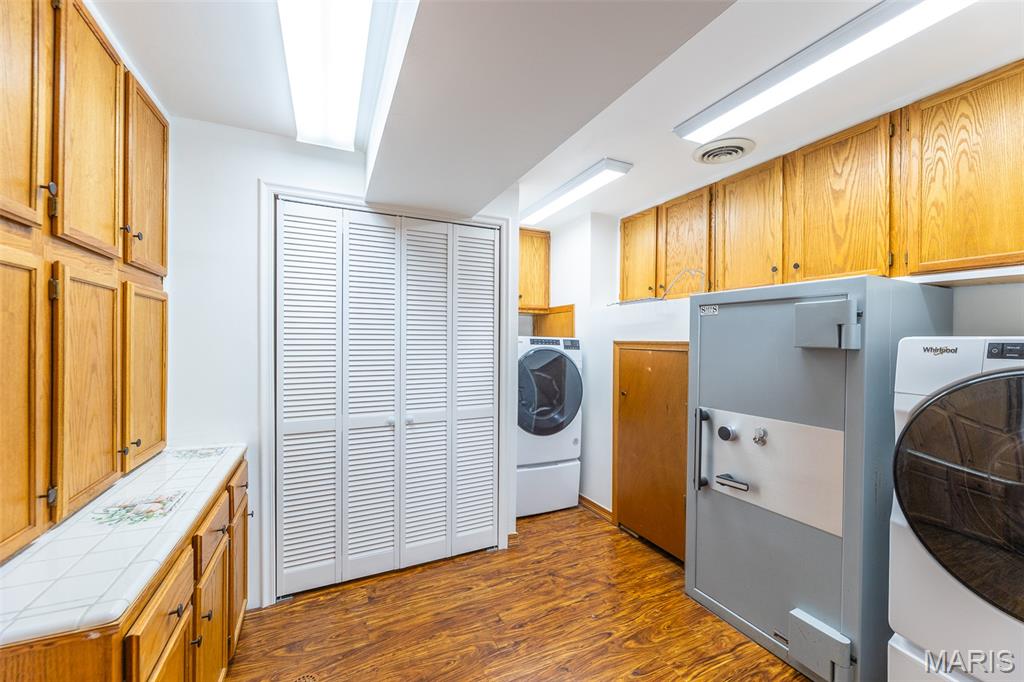 Lock Loma Sub - Residential