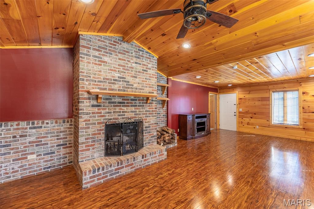 Lock Loma Sub - Residential