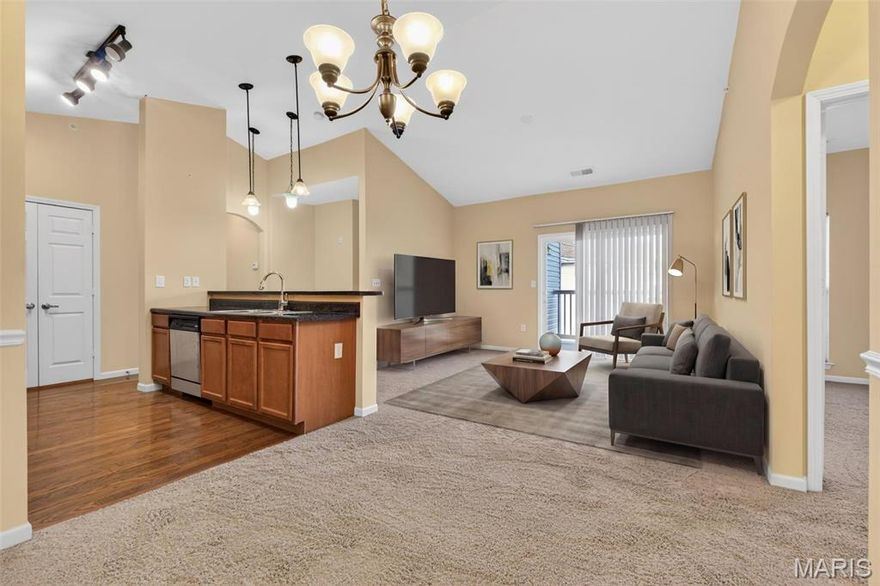 Third-floor unit with vaulted ceilings! This well-maintained 2 bed, 2 bath condo offers 941 sq ft of bright, open living space with a functional layout perfect for everyday living or entertaining. The primary bedroom is complemented by a full, detached bathroom, while the second bedroom is ideal for guests or a home office.

Enjoy low-maintenance living in Bridgewater Cove with access to a pool and fitness center. Conveniently located near major highways, shopping, and dining, and within the Mehlville School District. A great opportunity for an owner-occupant or investor alike.