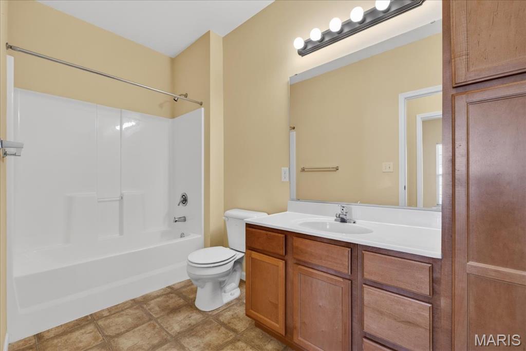 Bridgewater Cove A Condo 6th - Residential