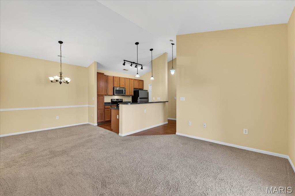 Bridgewater Cove A Condo 6th - Residential