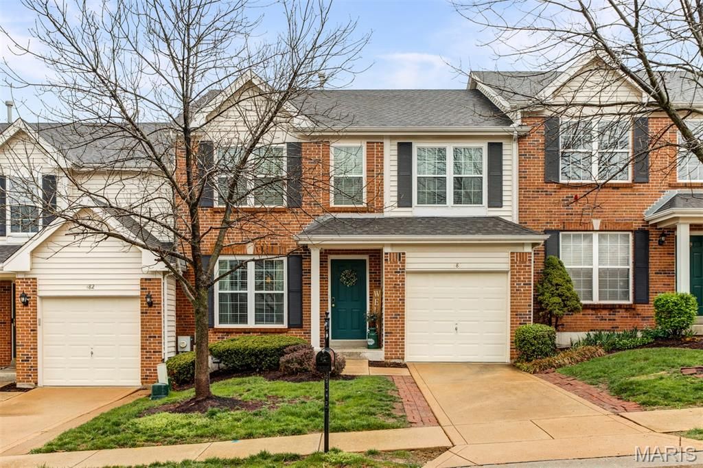 Photo of 484 Summit Tree Court, Fenton, MO 63026 (MLS # 26019719)