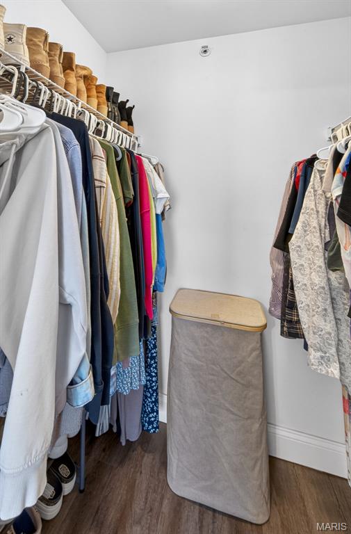 Turnberry Gardens Ph1 Condo & Esmt Prcl C - Residential