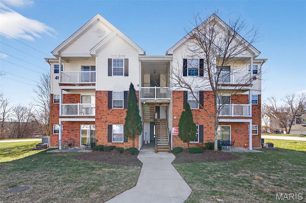 Turnberry Gardens Ph1 Condo & Esmt Prcl C - Residential