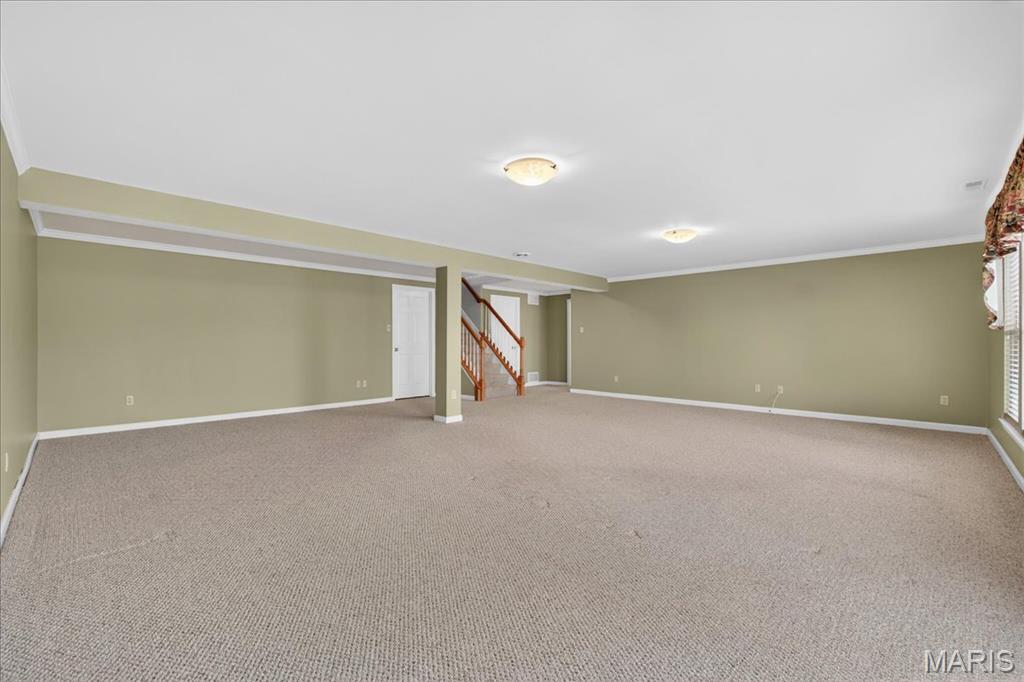 Villas At Newpoint - Residential