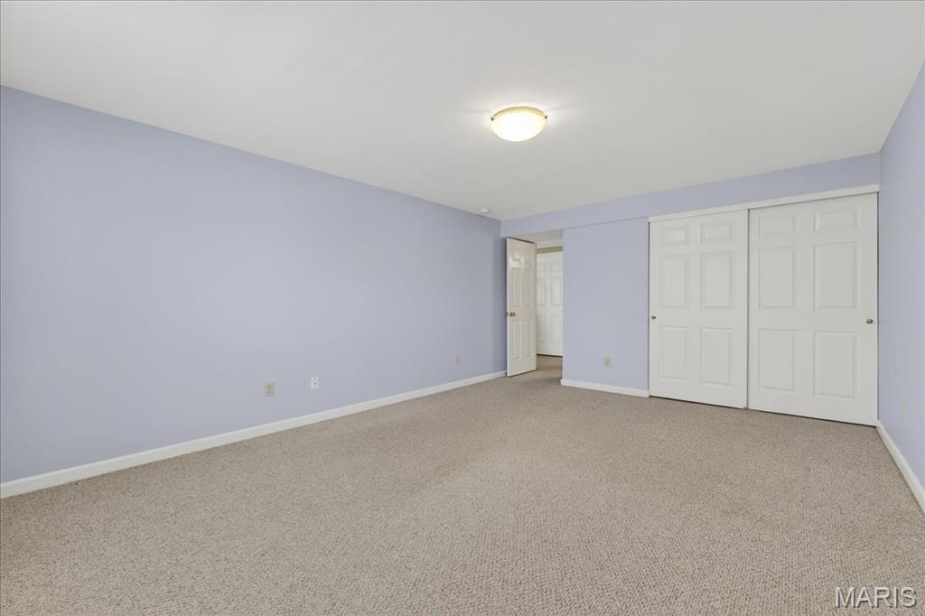 Villas At Newpoint - Residential