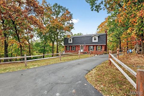 105 Lakeview Woods Eureka MO 63025