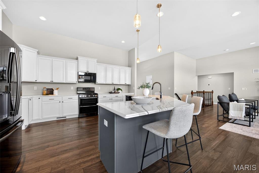 Austin Oaks - Residential