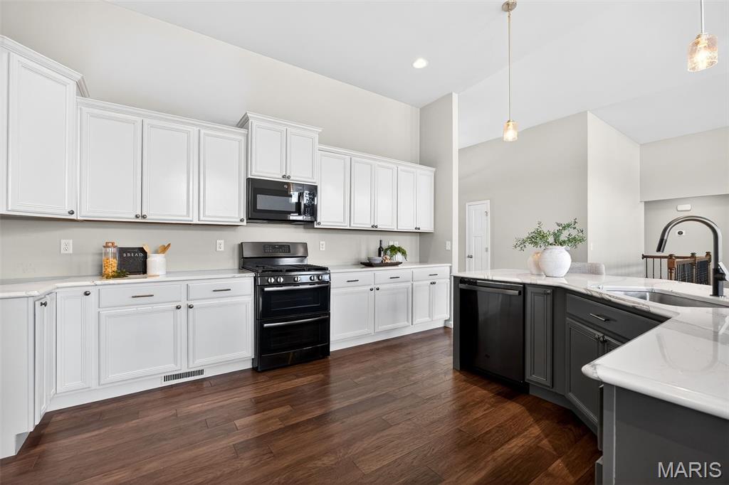 Austin Oaks - Residential