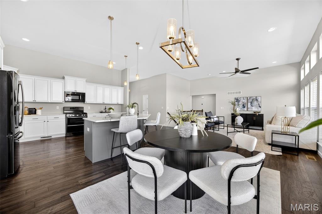 Austin Oaks - Residential