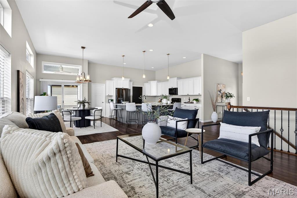 Austin Oaks - Residential