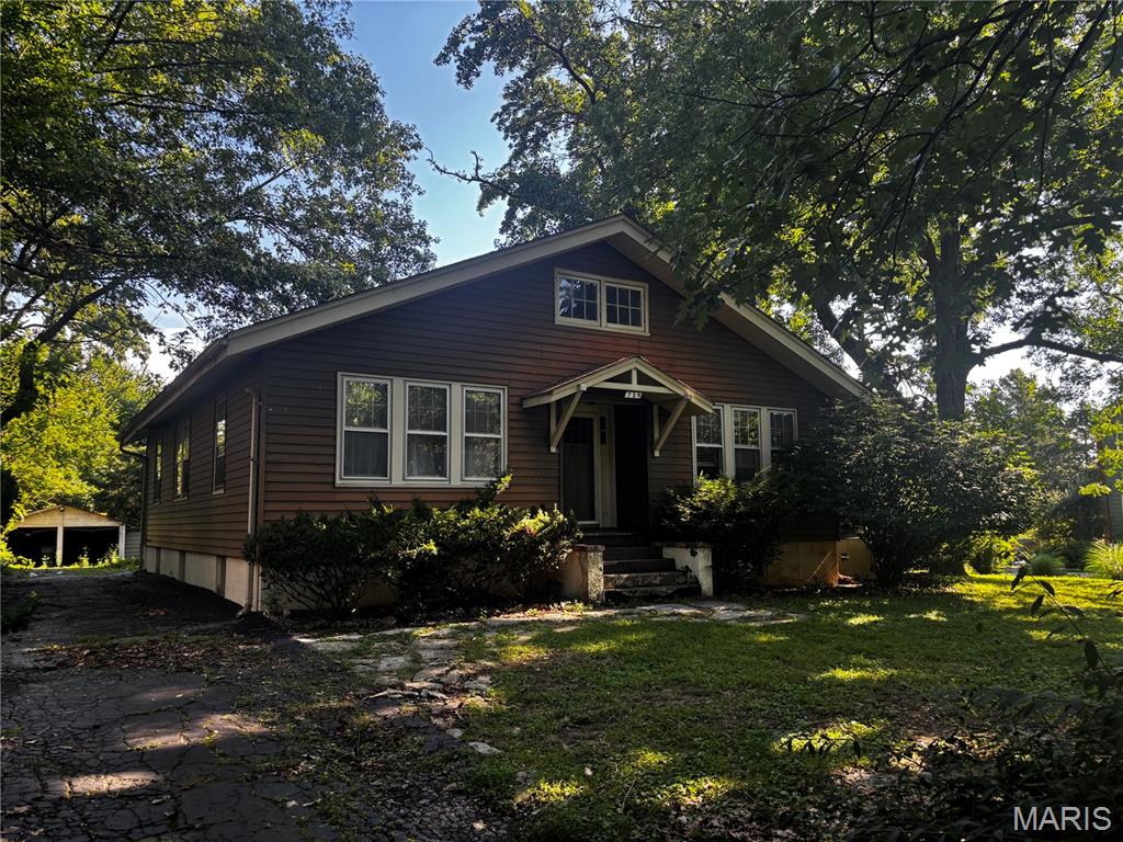 739 Hurstgreen Road