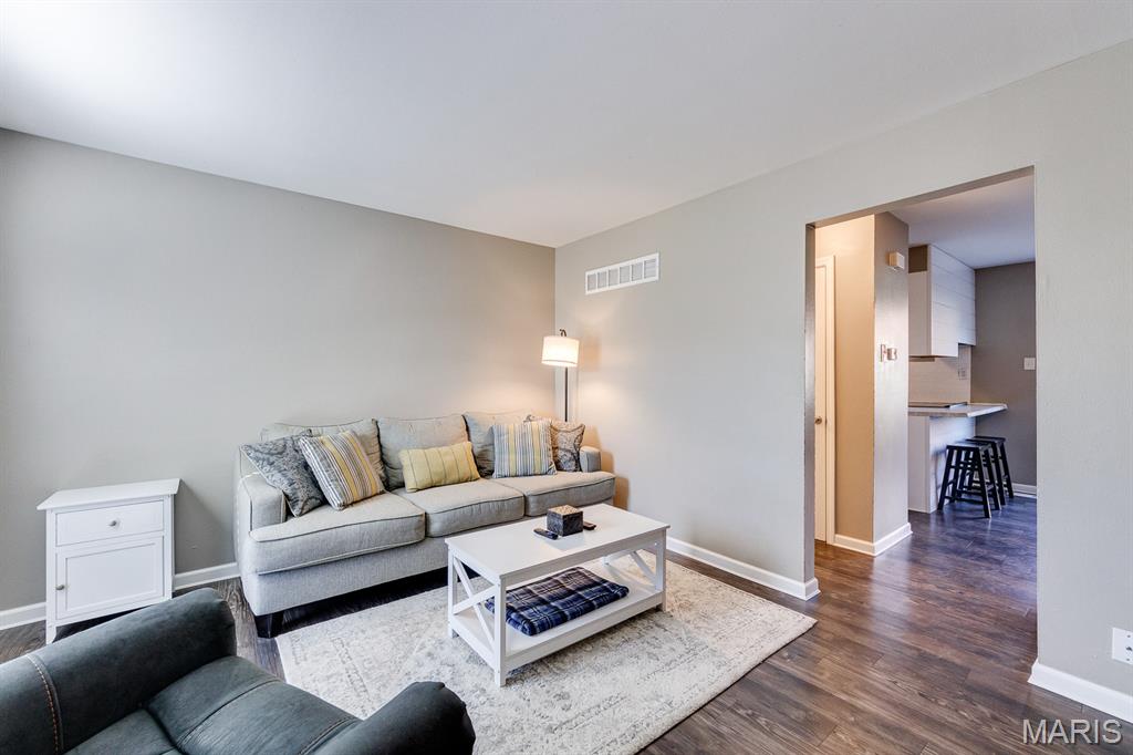 1253 Clarkson Court 1253