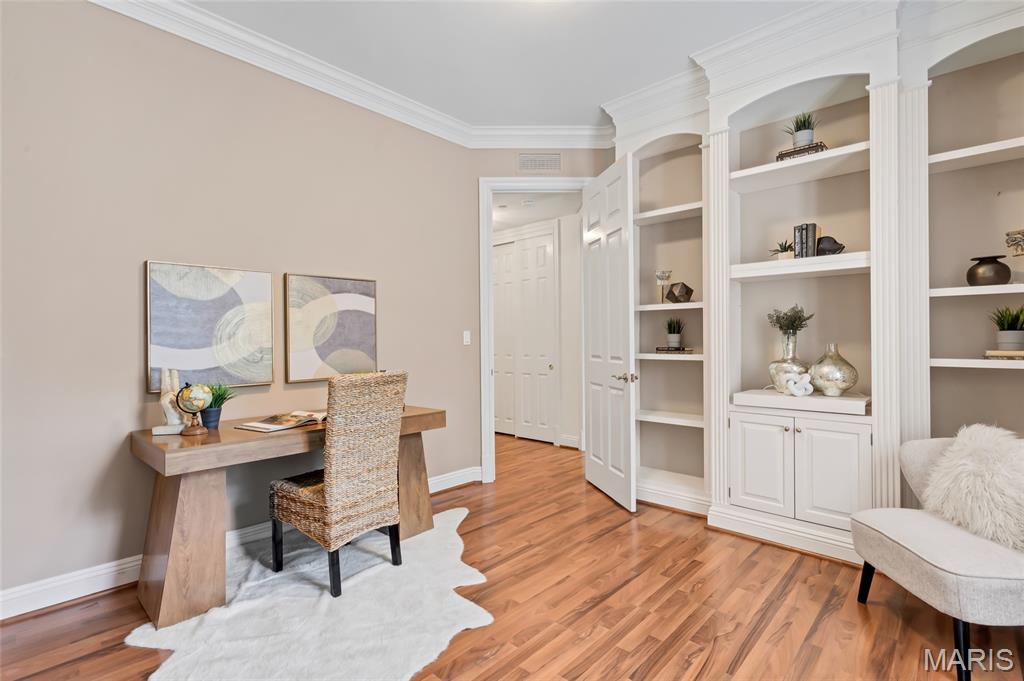 Richmond Place Condo - Residential