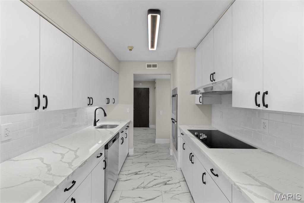 Coeur De Royale Condo Ph 4 Bldg - Residential