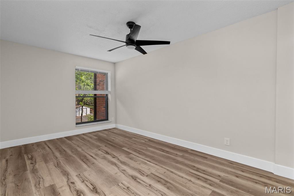 Coeur De Royale Condo Ph 4 Bldg - Residential