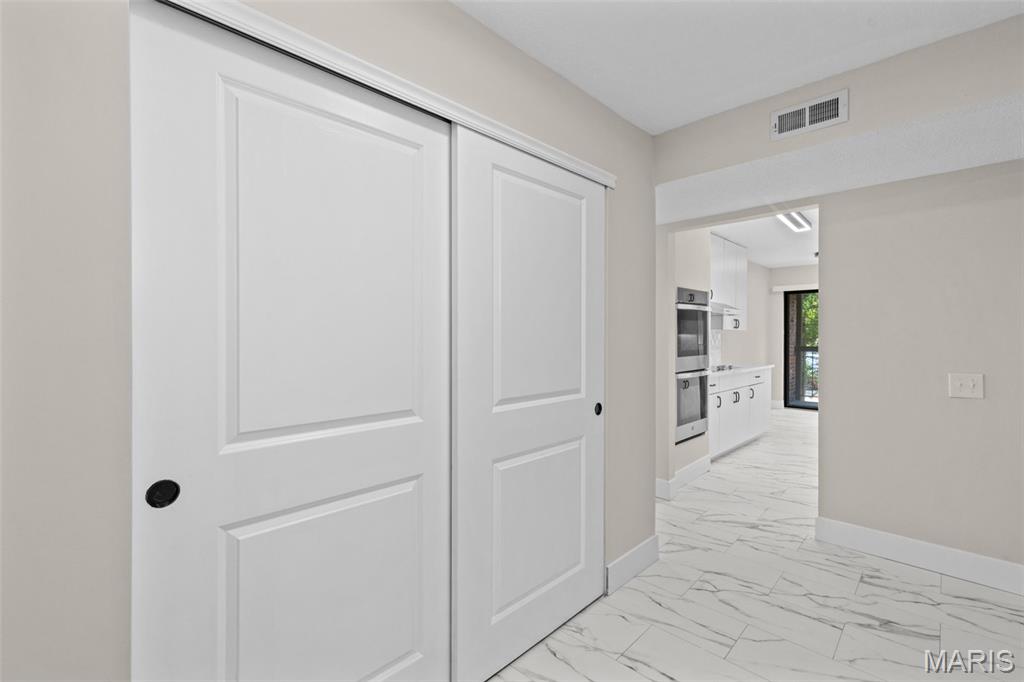 Coeur De Royale Condo Ph 4 Bldg - Residential