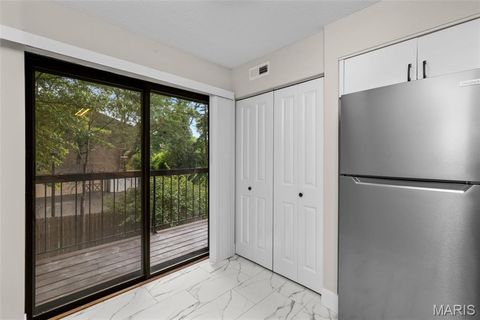 Tiny photo for 514 Coeur De Royale Drive #202, Creve Coeur, MO 63141 (MLS # 25052868)