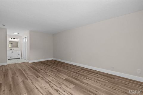 Tiny photo for 514 Coeur De Royale Drive #202, Creve Coeur, MO 63141 (MLS # 25052868)