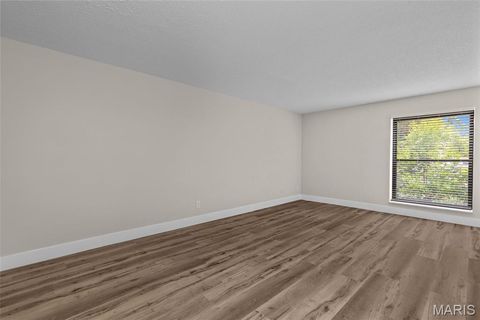 Tiny photo for 514 Coeur De Royale Drive #202, Creve Coeur, MO 63141 (MLS # 25052868)