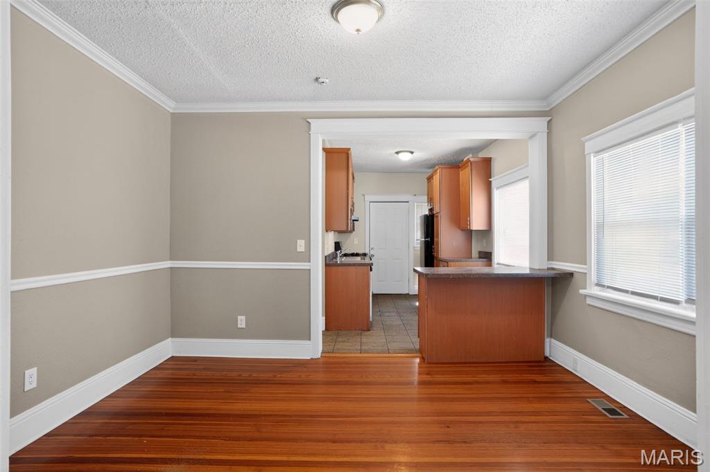 Sutter Estate - Residential