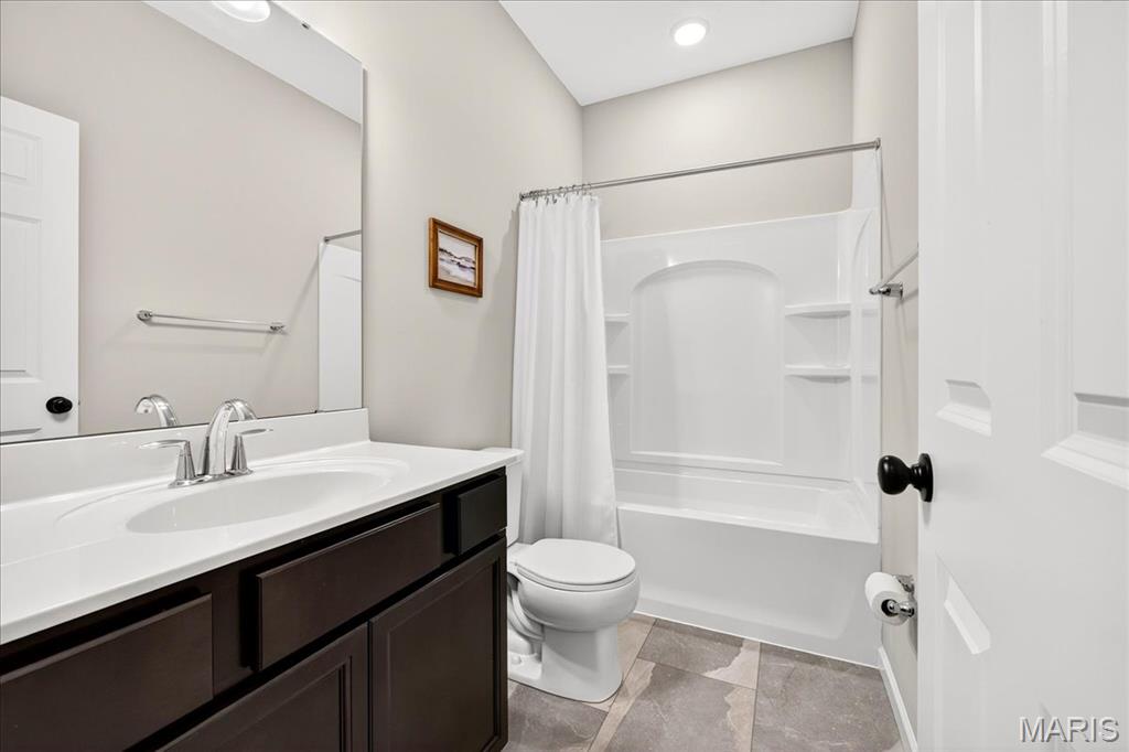 Arnold, Missouri 63010, United States, 4 Bedrooms Bedrooms, ,3 BathroomsBathrooms,Residential,Active,154163