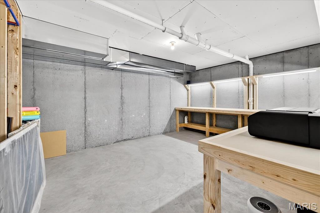 Arnold, Missouri 63010, United States, 4 Bedrooms Bedrooms, ,3 BathroomsBathrooms,Residential,Active,154163