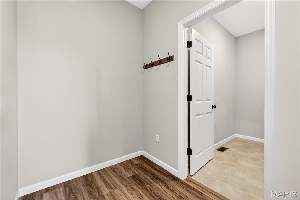 Arnold, Missouri 63010, United States, 4 Bedrooms Bedrooms, ,3 BathroomsBathrooms,Residential,Active,154163