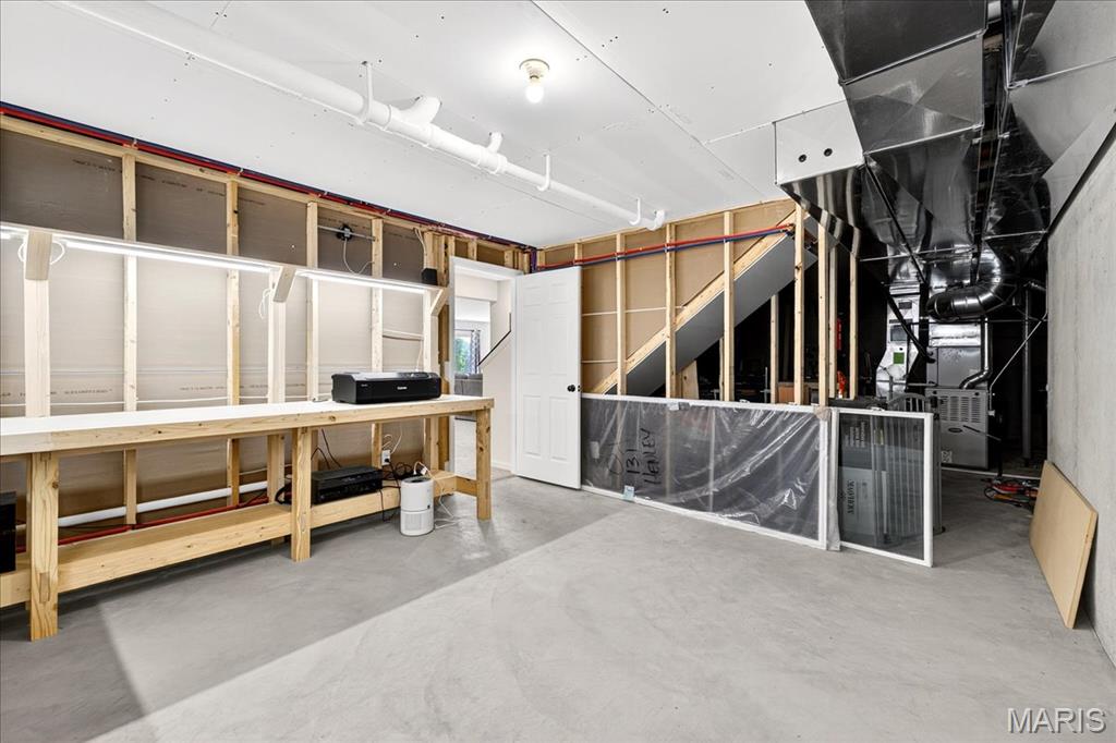 Arnold, Missouri 63010, United States, 4 Bedrooms Bedrooms, ,3 BathroomsBathrooms,Residential,Active,154163