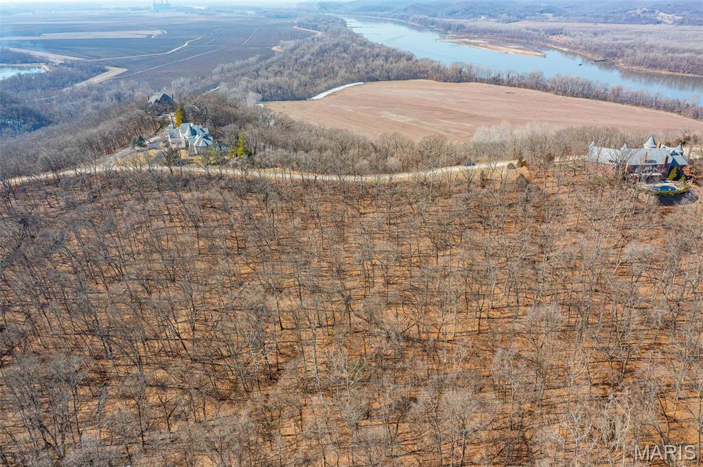 Bluffs - Land