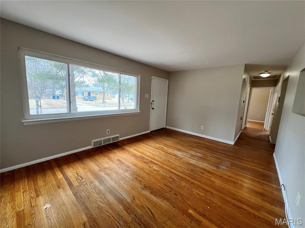 Broadlawns 5 - Residential Lease