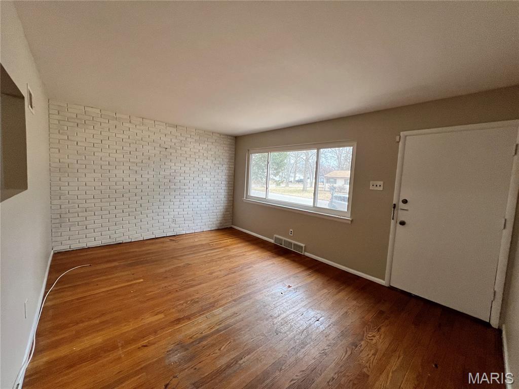 Broadlawns 5 - Residential Lease