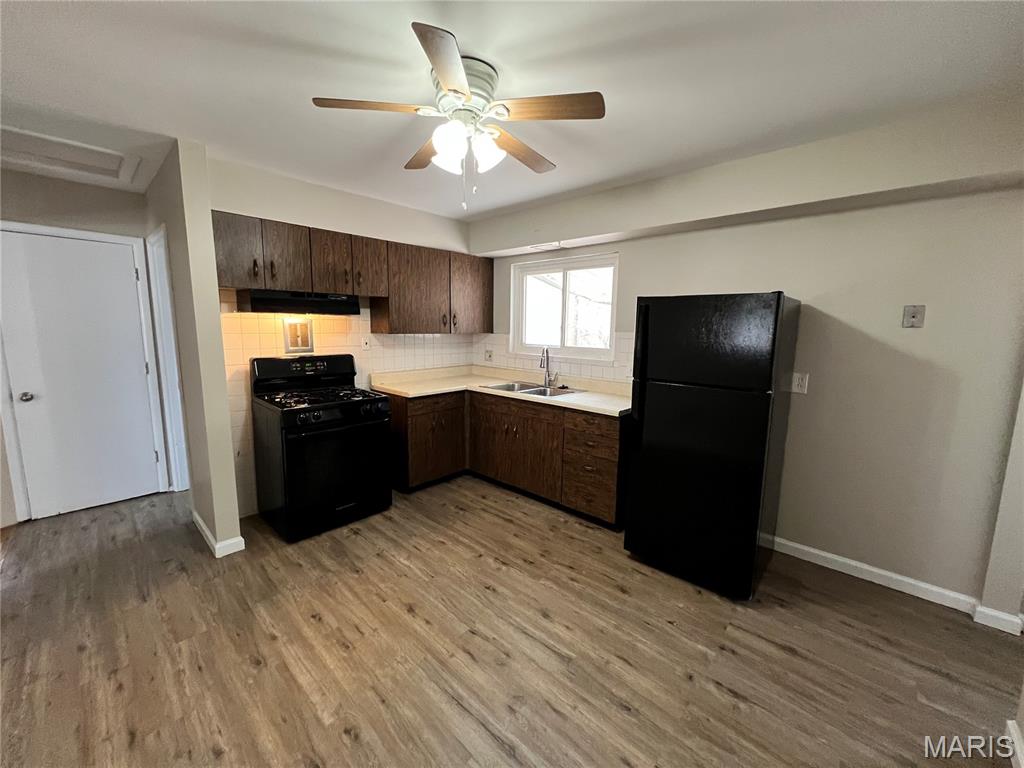 Broadlawns 5 - Residential Lease