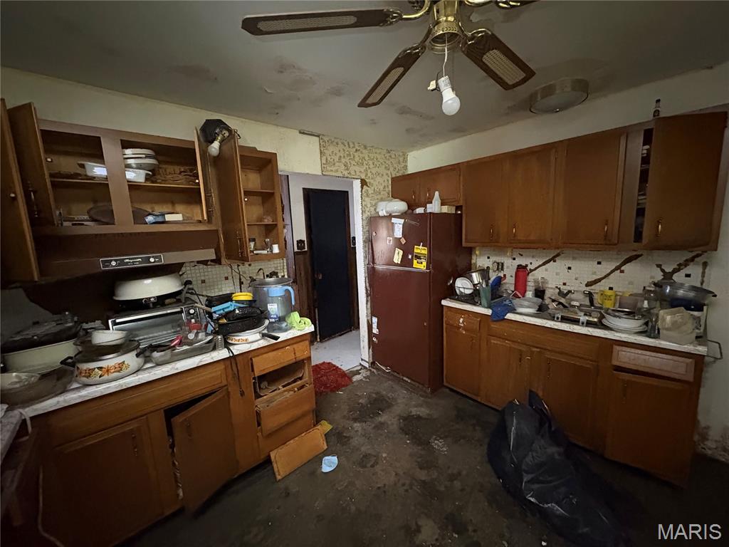 Westward Manor - Residential