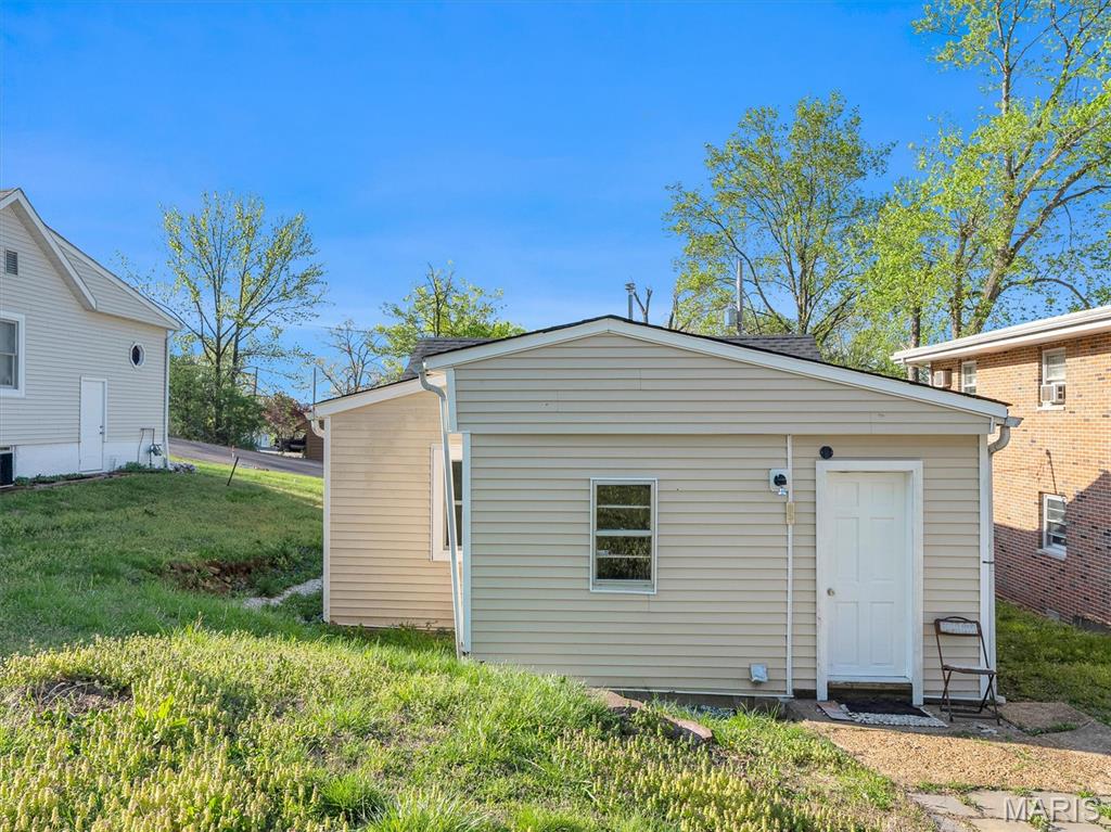 T M Aults - Residential