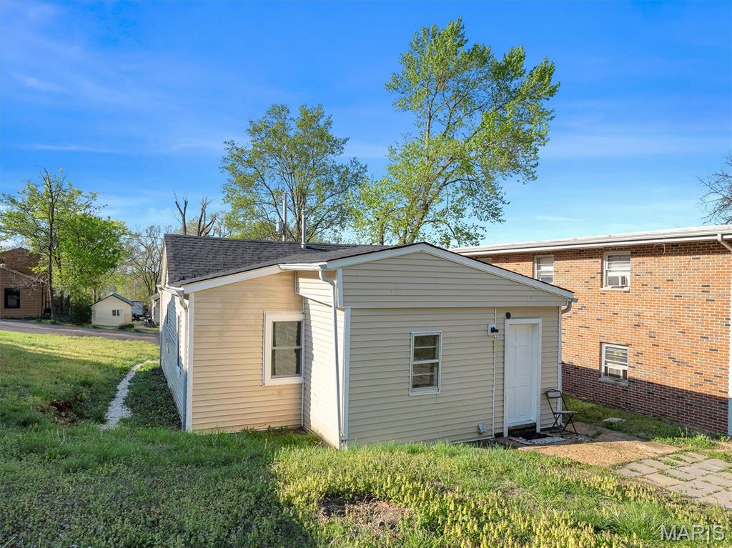 T M Aults - Residential