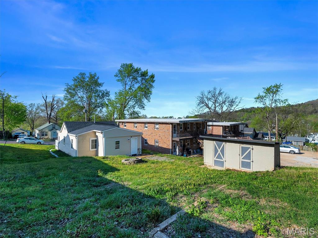 T M Aults - Residential