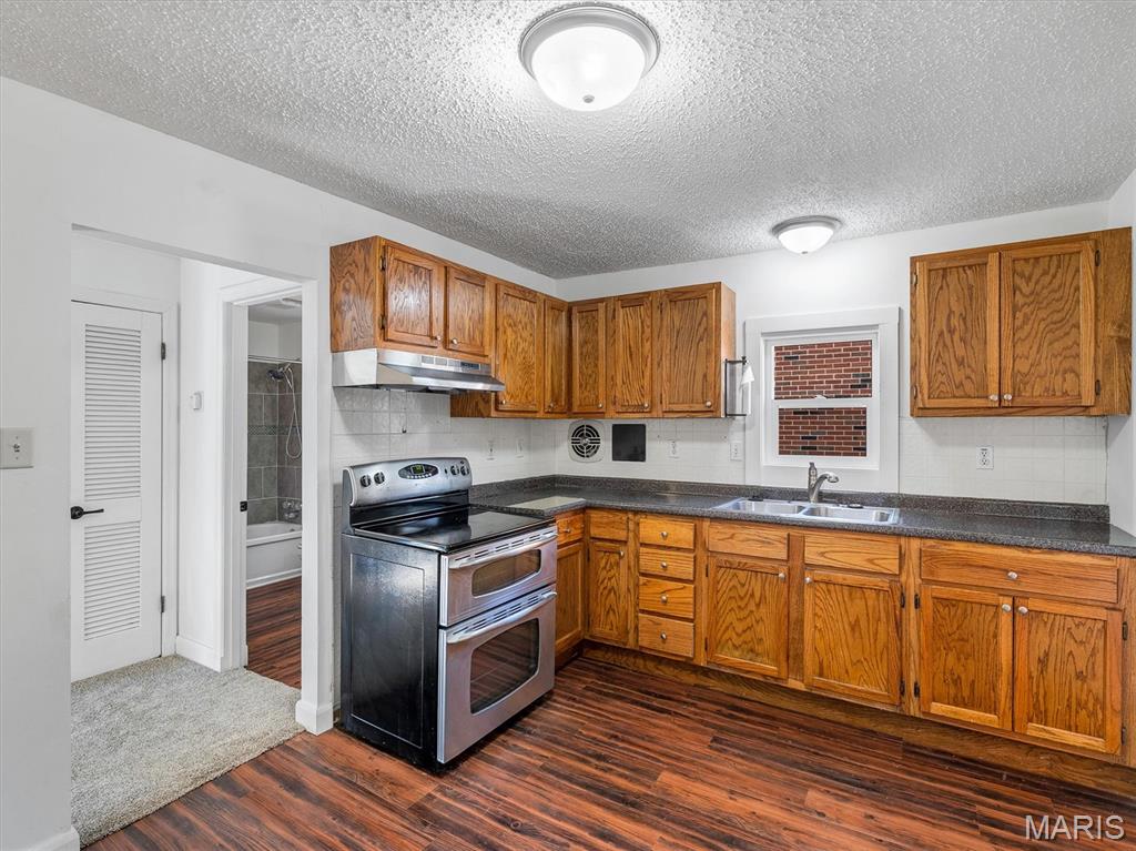 T M Aults - Residential