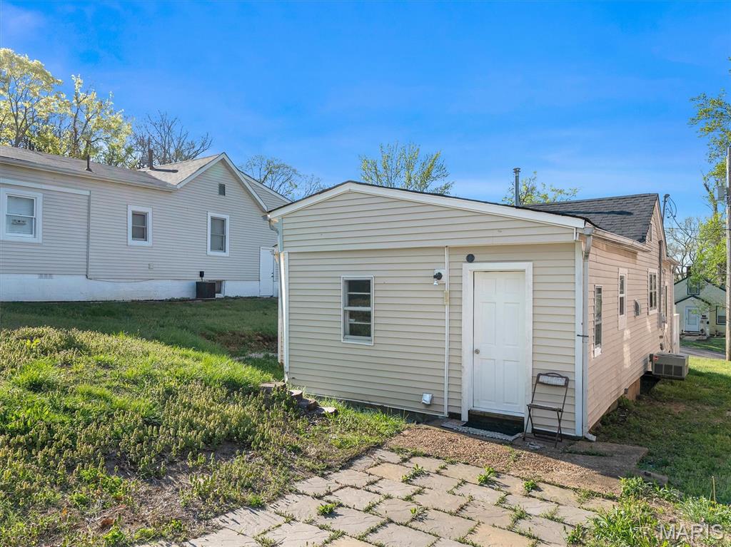 T M Aults - Residential