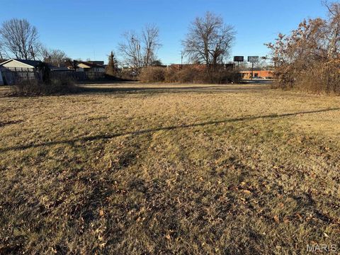 12415 Court Drive Sunset Hills MO 63127