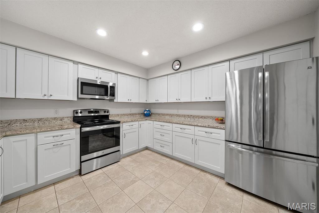 1010 Thoreau Court 210