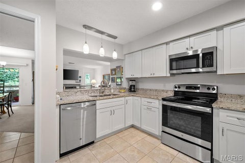 Tiny photo for 1010 Thoreau Court #210, Creve Coeur, MO 63146 (MLS # 26044932)