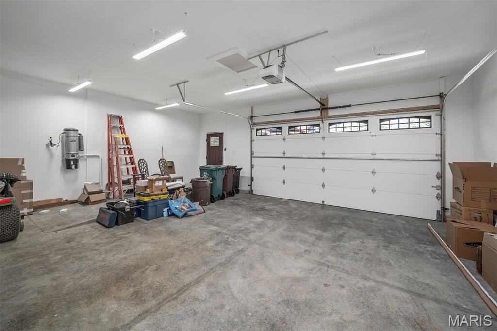 Oak - Wood 2 Lt 21 Lt Split - Residential