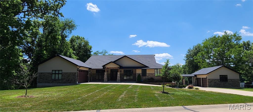 940 Woodway Drive