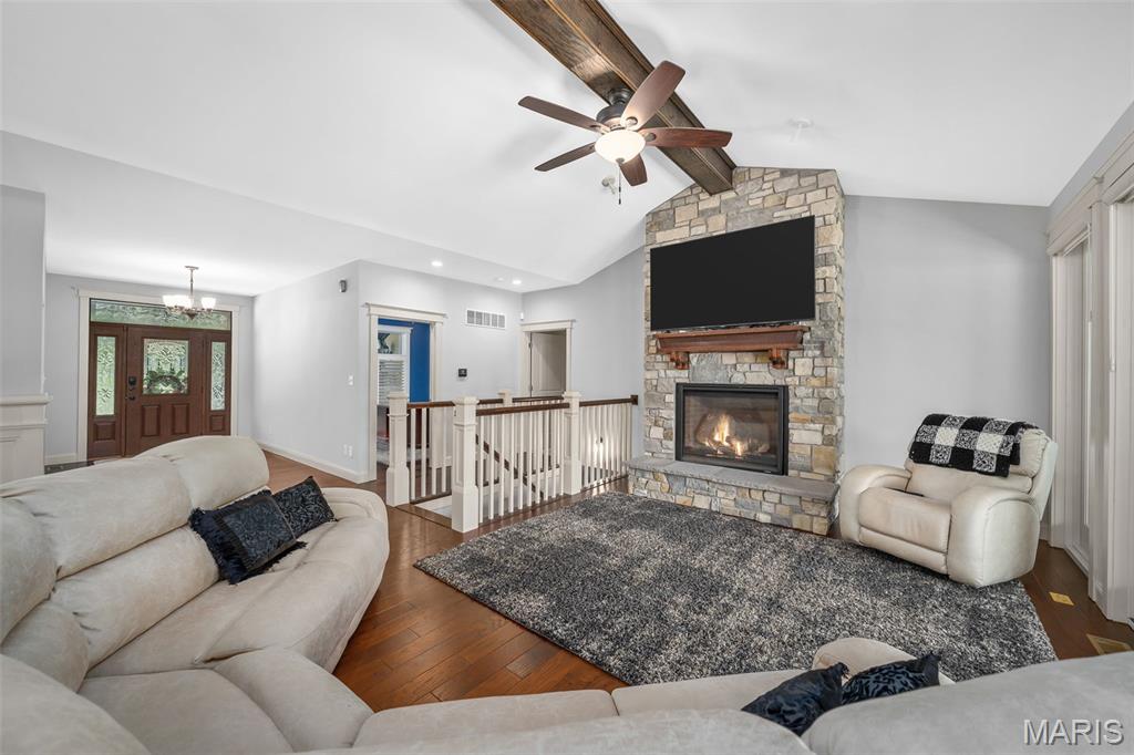 Oak - Wood 2 Lt 21 Lt Split - Residential