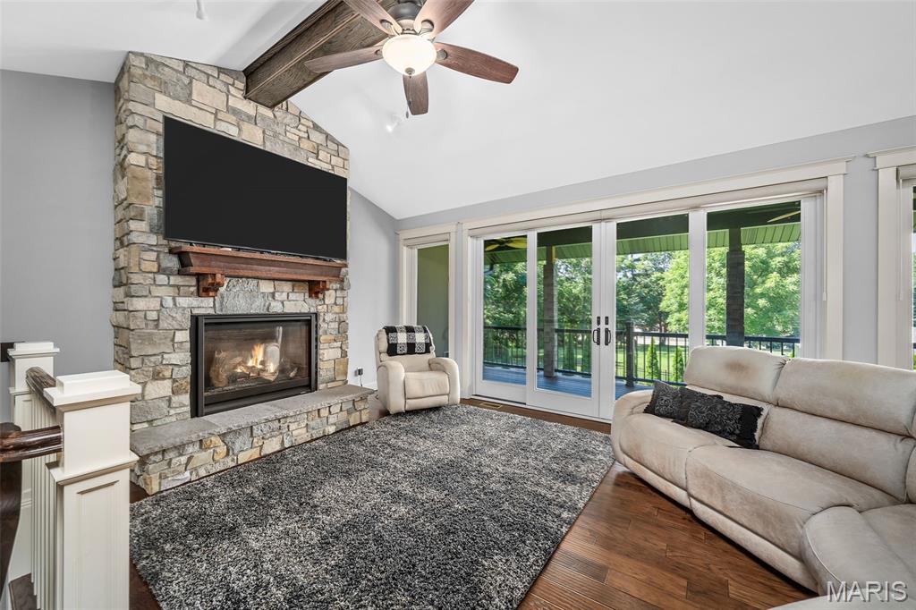 Oak - Wood 2 Lt 21 Lt Split - Residential