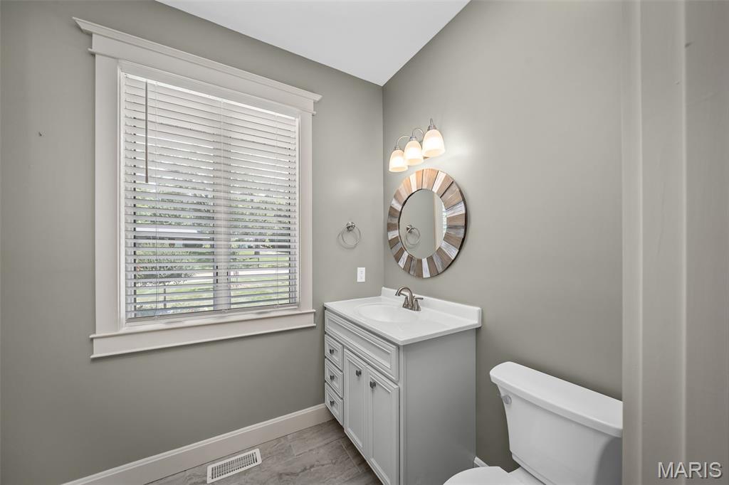 Oak - Wood 2 Lt 21 Lt Split - Residential